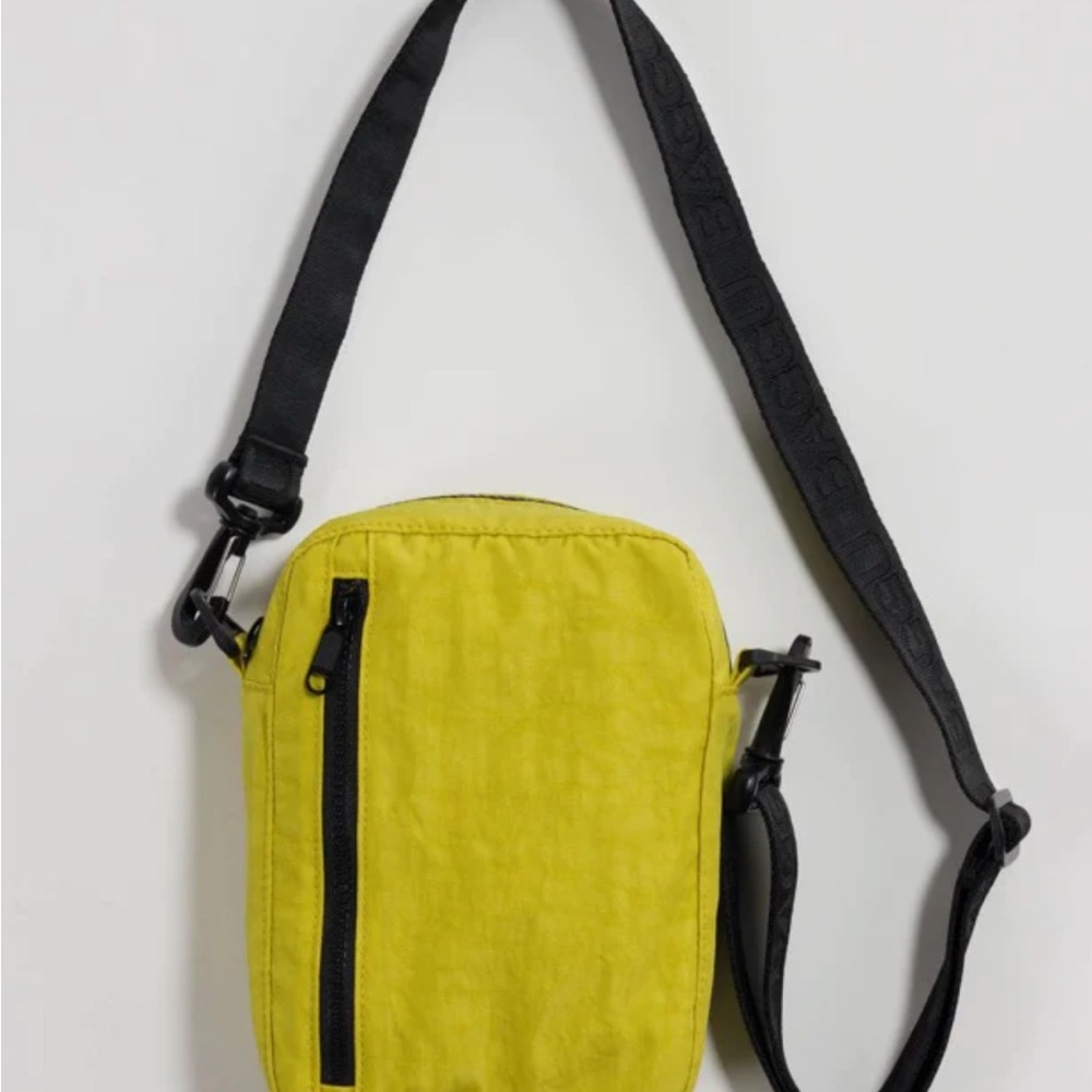 Sour BAGGU Sports Crossbody Bag